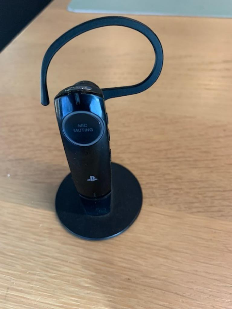 playstation Sony Chat Headset Wireless Bluetooth, Ophalen of Verzenden, Zo goed als nieuw