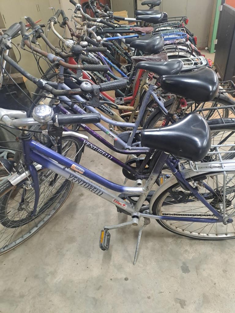 Diverse studentenfietsen, Fietsen en Brommers, Fietsen | Dames | Damesfietsen, Ophalen