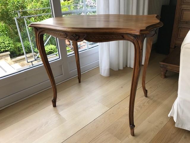 table  ancienne, Enlèvement