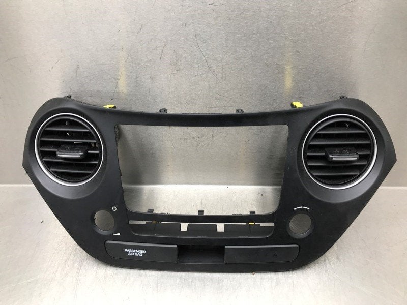 DIVERSEN Radio omlijsting Hyundai i10 (B5) (|84740B4000|), Gebruikt, Hyundai