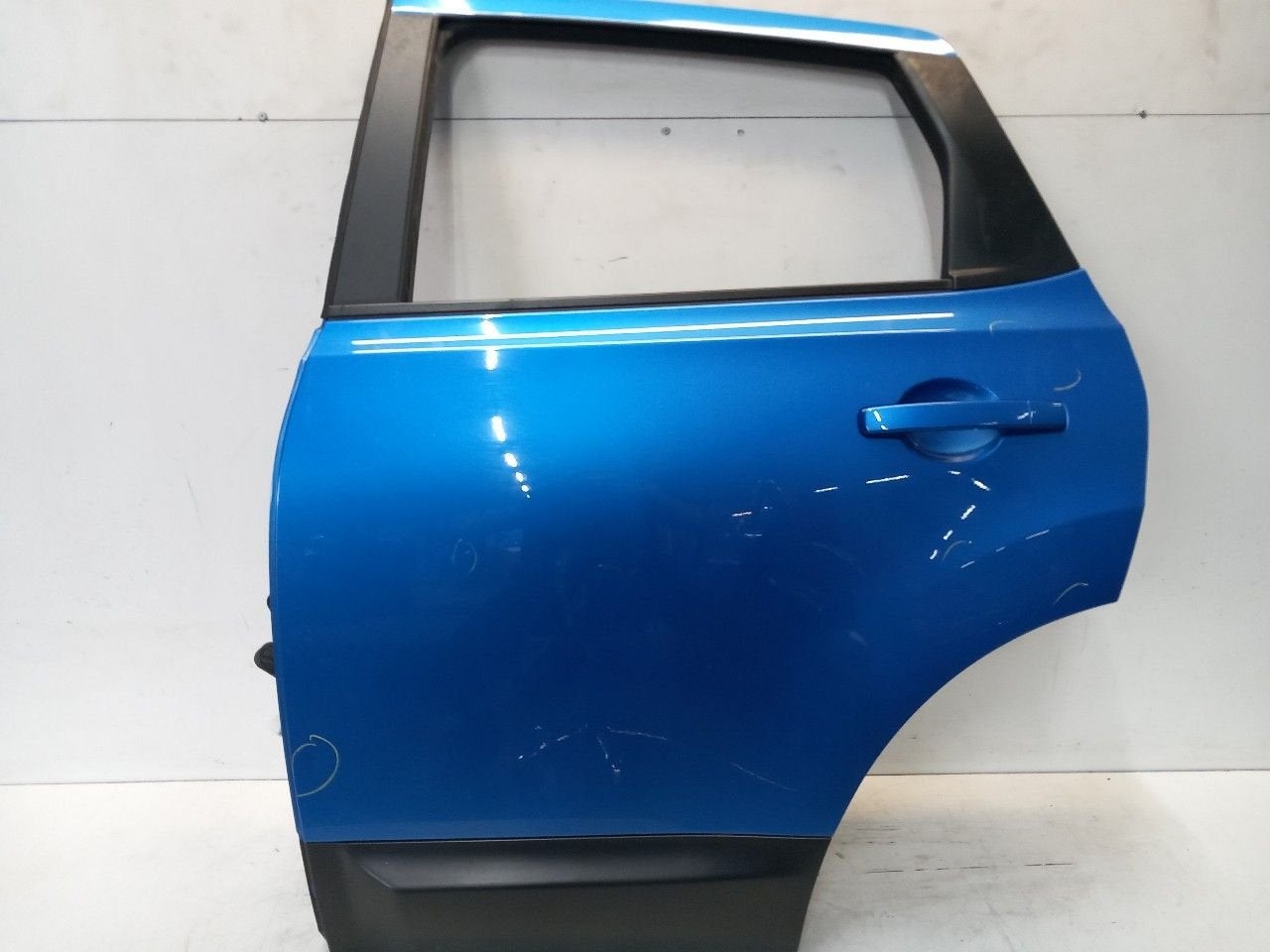 Portier links achter Nissan Qashqai, Onderdelen@venauto.nl, Van der Ven Autorecycling B.V., Ettenseweg 76, 4706 PB Roosendaal, The Netherlands