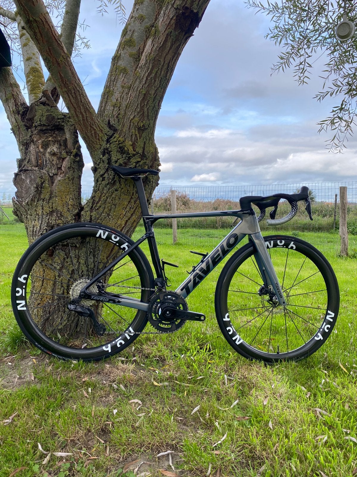 Tavelo Arow medium, Autres marques, 49 à 53 cm, Comme neuf, Enlèvement