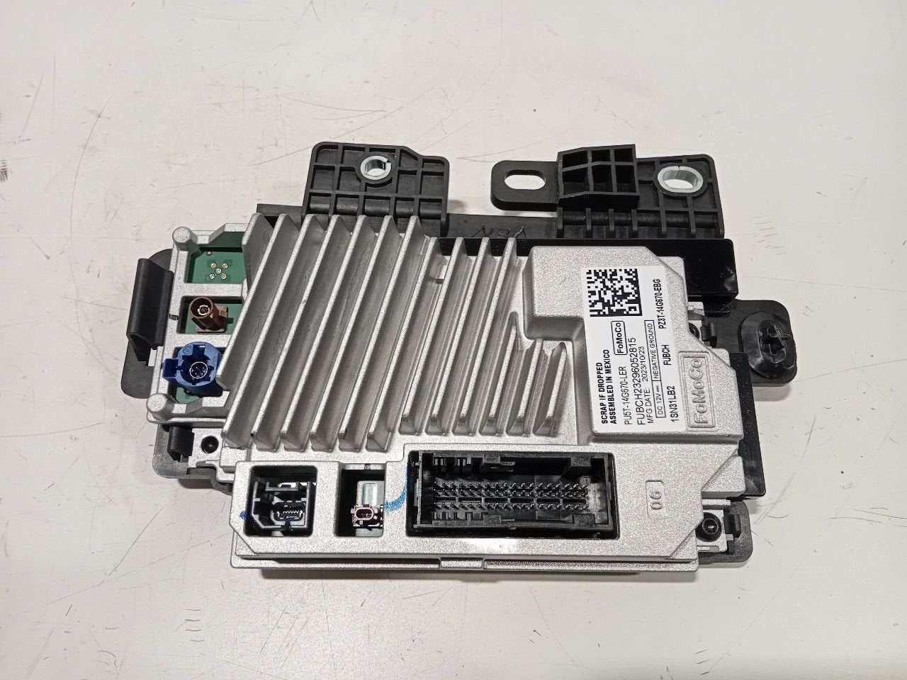 Computer navigatie Ford Transit, Onderdelen@venauto.nl, Van der Ven Autorecycling B.V., Ettenseweg 76, 4706 PB Roosendaal, The Netherlands