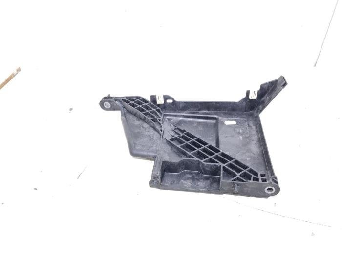 Boîtier de batterie d'un BMW 2-Serie, Autos : Pièces & Accessoires, -, 3 mois de garantie, Utilisé, -