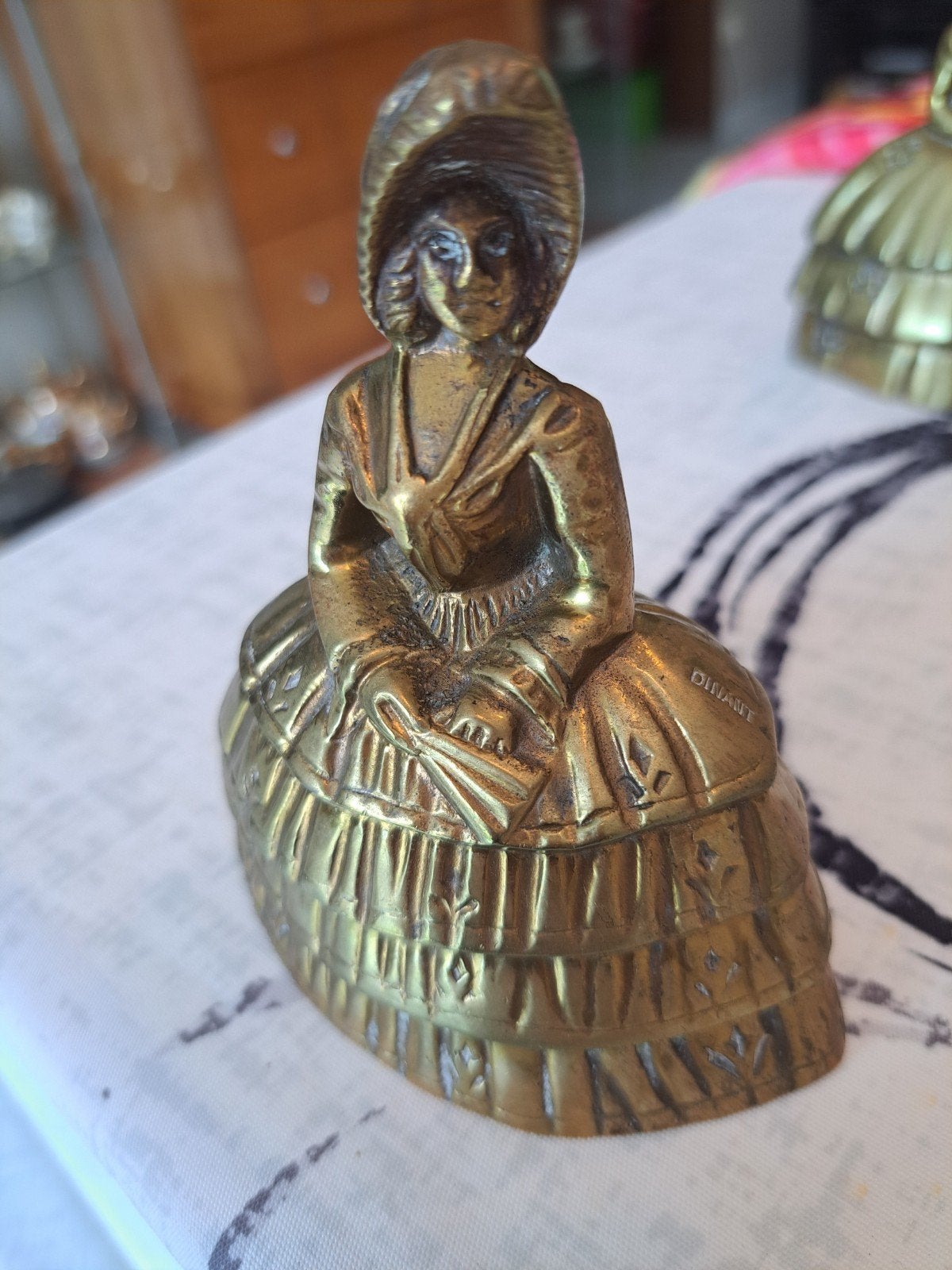 vintage messing tafelbel,  Victoriaanse dame, Ophalen of Verzenden