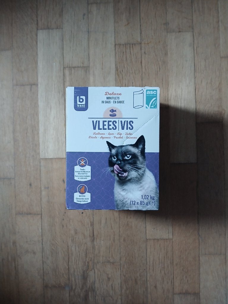 Nourriture de chat, Enlèvement, Neuf