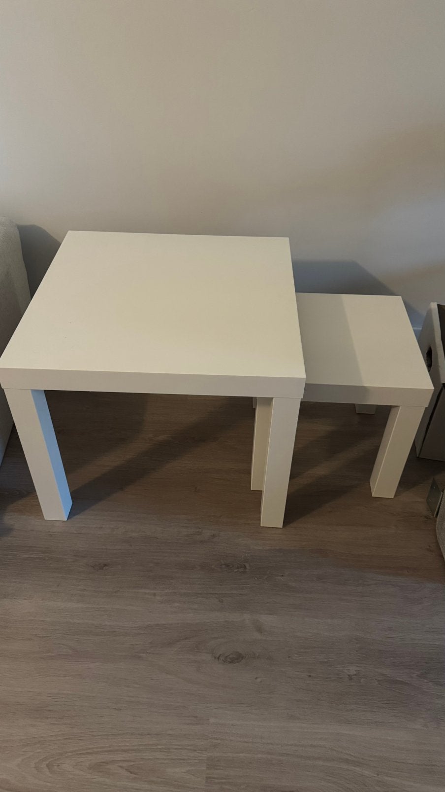 2 witte salontafeltjes ikea, Enlèvement
