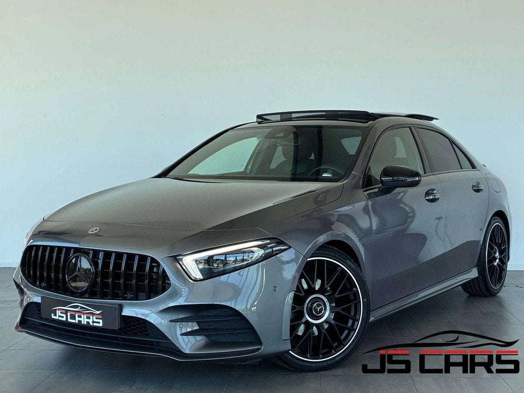 Mercedes-Benz A-CLASS 200 d PACK AMG-COCKPIT-CARPLAY-T.O-ALC, Achat, Entreprise, Alcantara, Noir