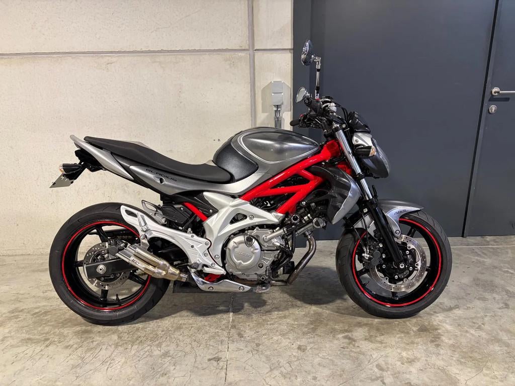 Suzuki Gladius 650 abs met opties (bj 2011), Motoren, Bedrijf, Overig, 650 cc