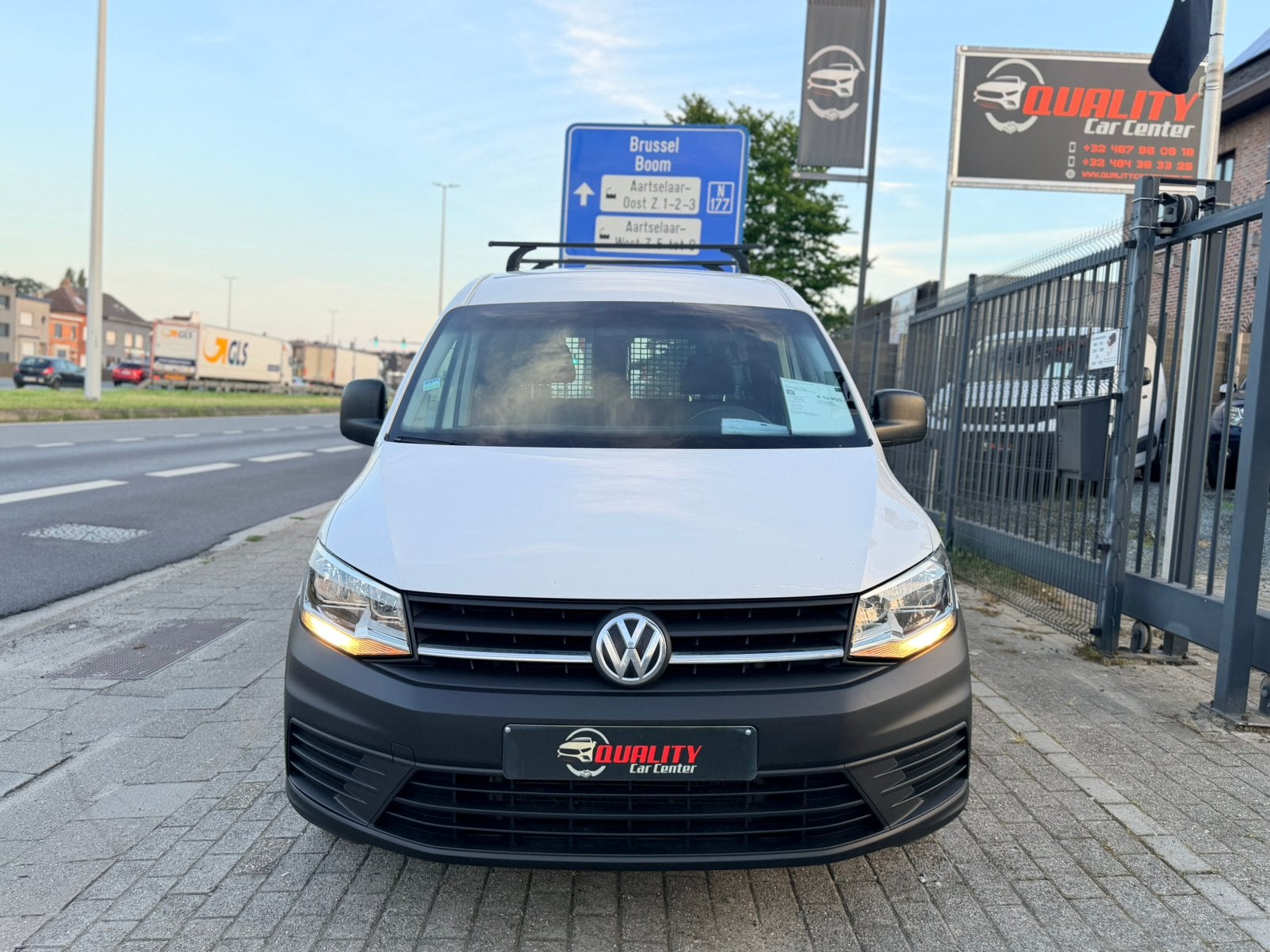 Vw Caddy Maxi 2.0TDI 102pk 11/2016 143dkm Airco Euro6b, Auto's, Bestelwagens en Lichte vracht, Stof, Euro 6, 4 cilinders, Volkswagen