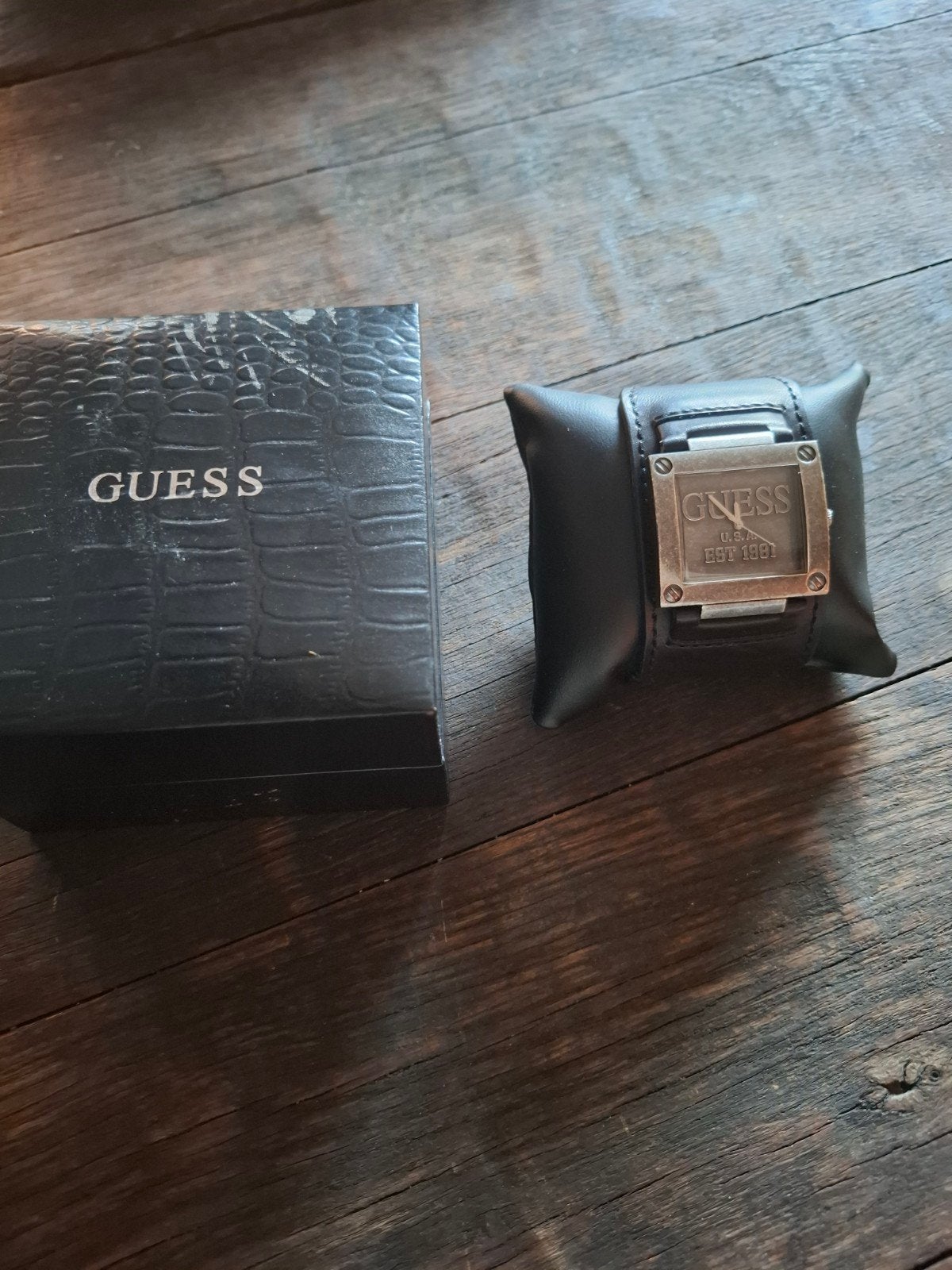 horloges, DIESEL, GUESS, RODANIA, Ophalen, Guess