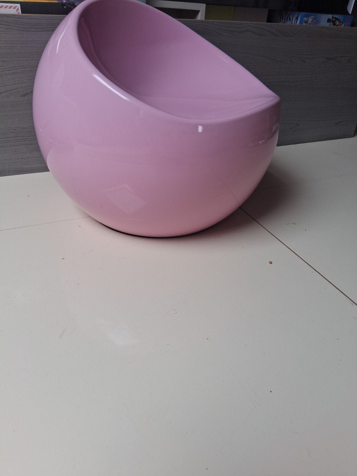 Ball chair, Enlèvement