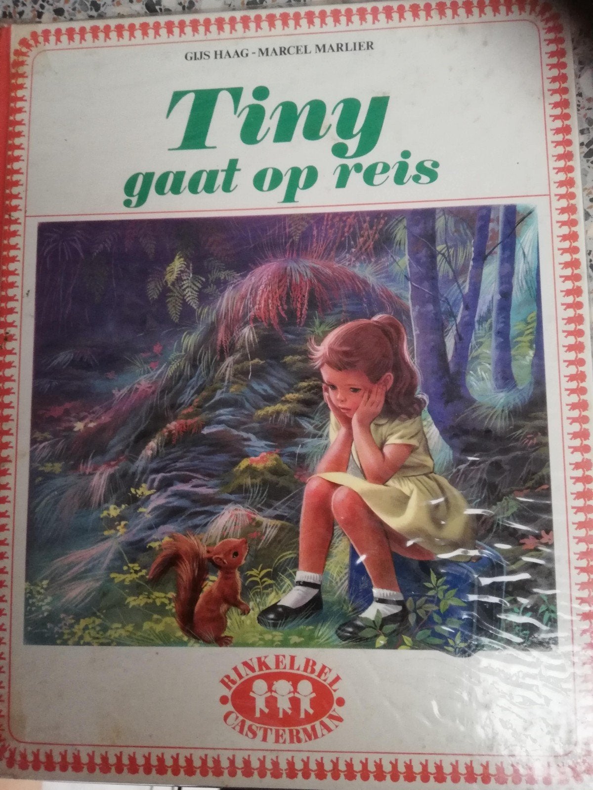 Tiny boekjes, Boeken, Ophalen