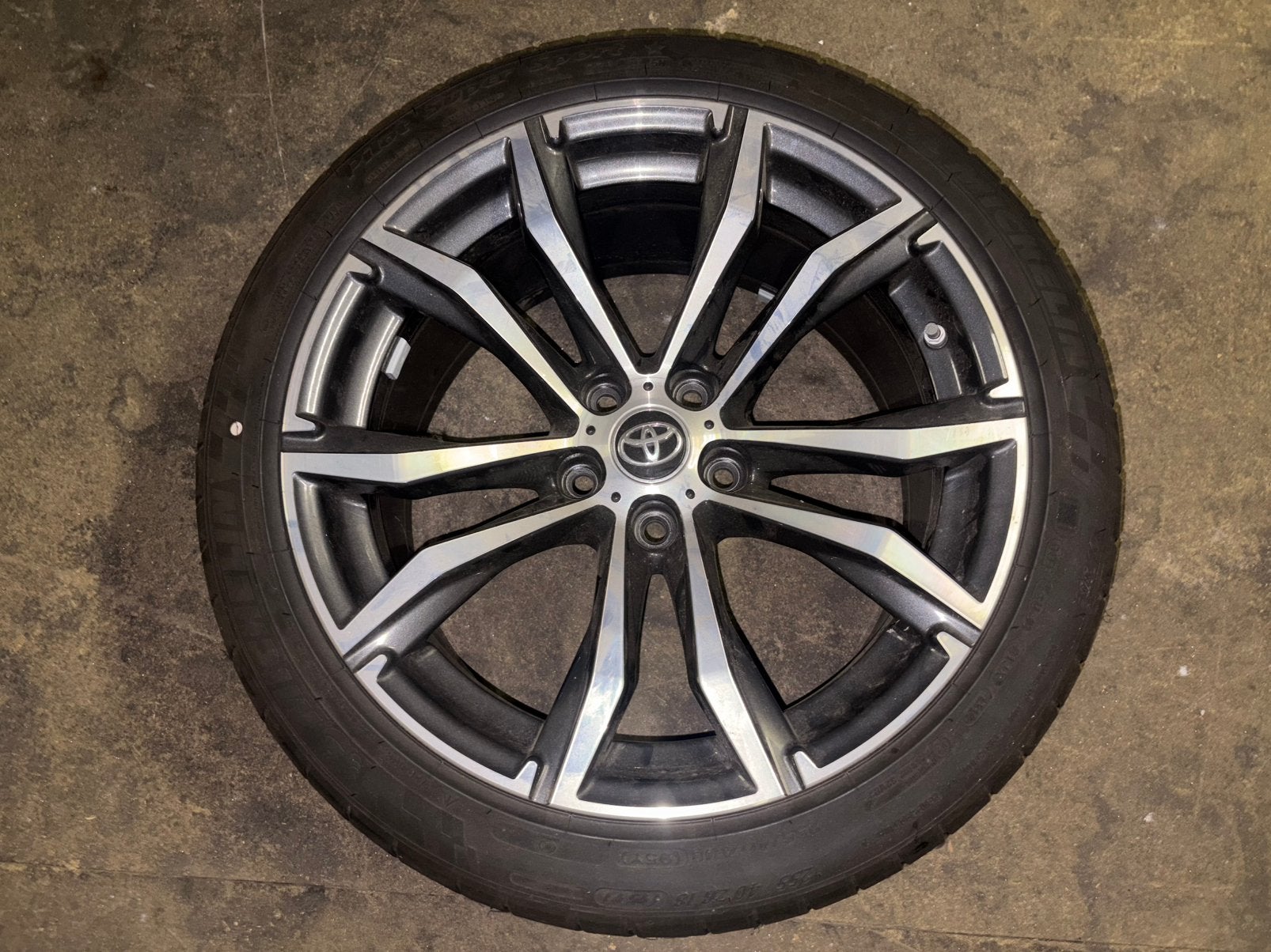 Kit de jantes - Toyota Supra mk5 - Neuf - OEM - 18", Neuf, Pneus et Jantes, Véhicule de tourisme, 18 pouces