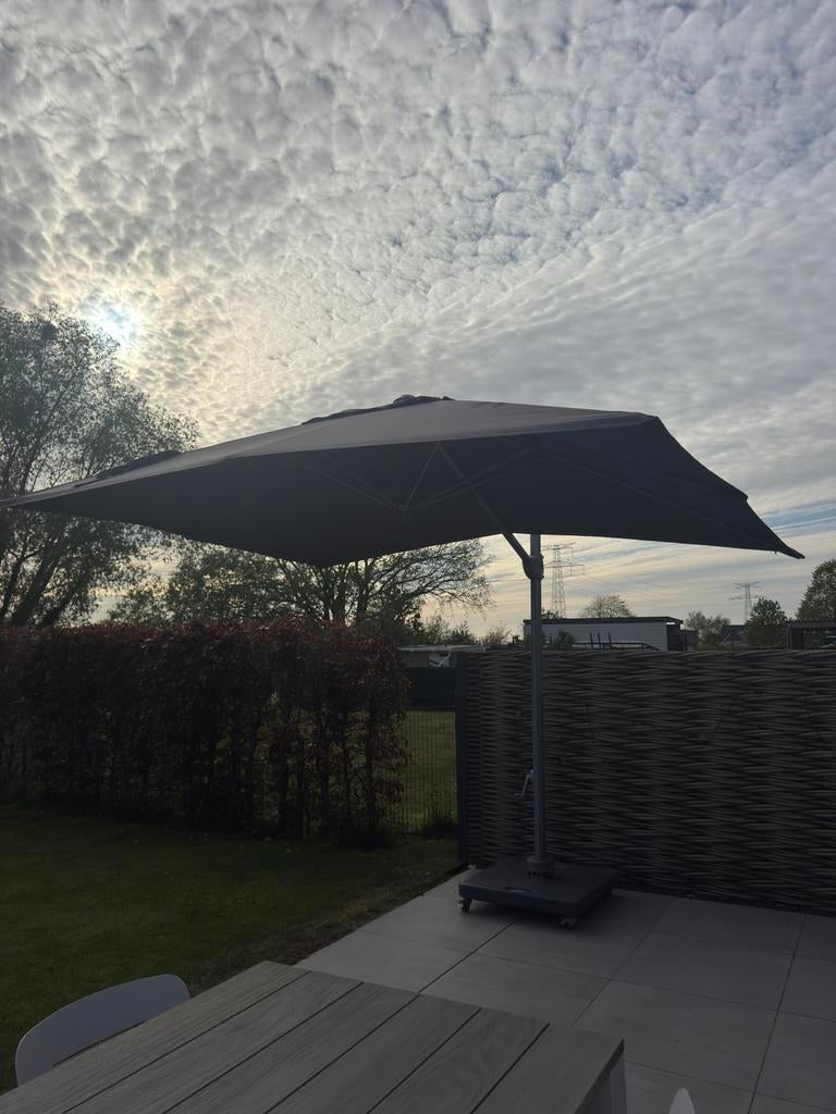 Bristol zweefparasol (250x340) met verplaatsbare voet, Ophalen, Gebruikt, Parasolvoet