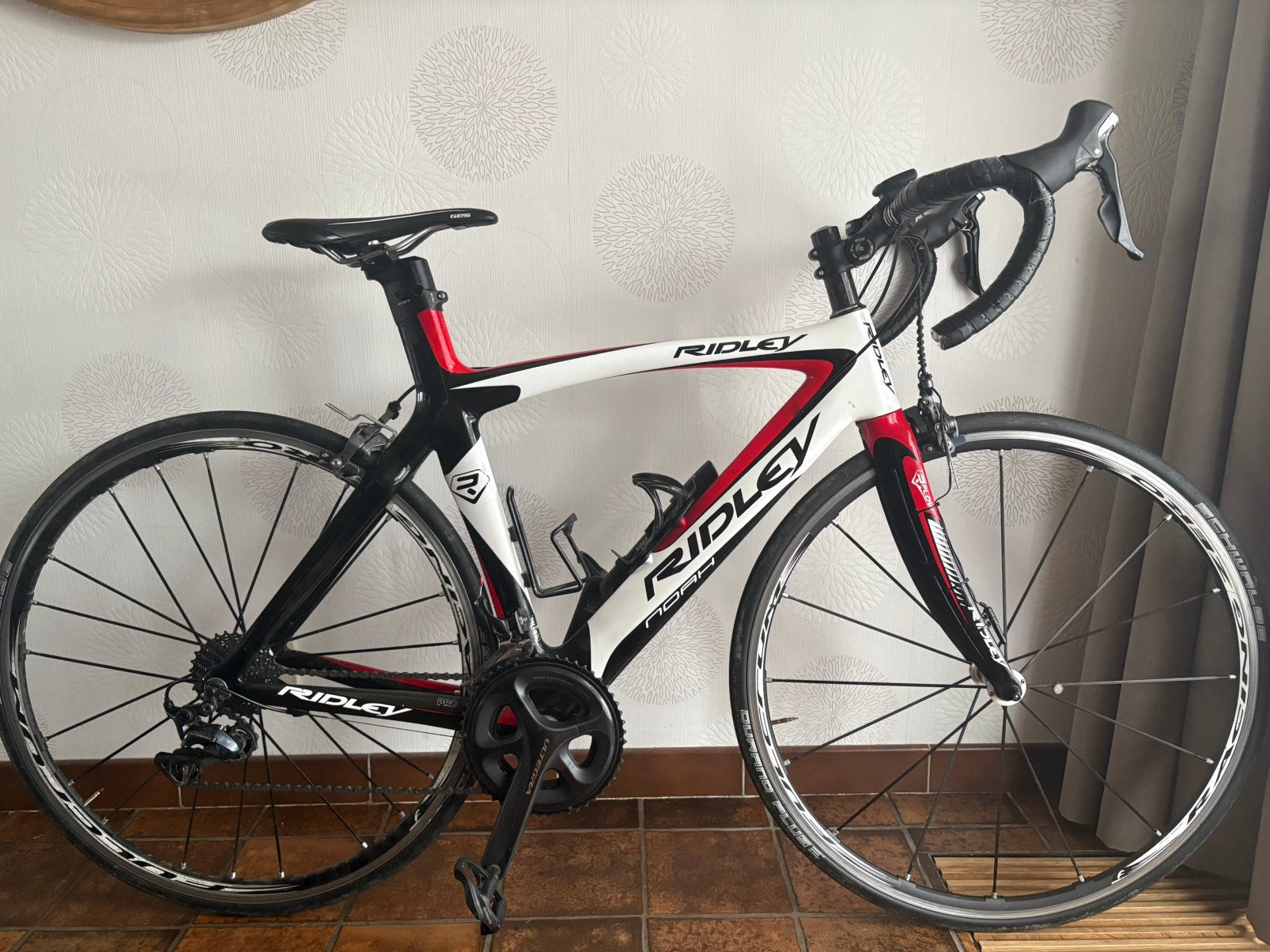 Ridley Noah Rs M50, Ophalen, Gebruikt, Carbon, Velgrem