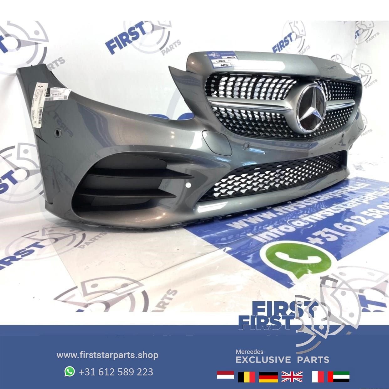 W205 FACELIFT AMG VOORBUMPER + diamond gril 2019 Mercedes C, Auto-onderdelen, Gebruikt, -, Voor, Ophalen of Verzenden