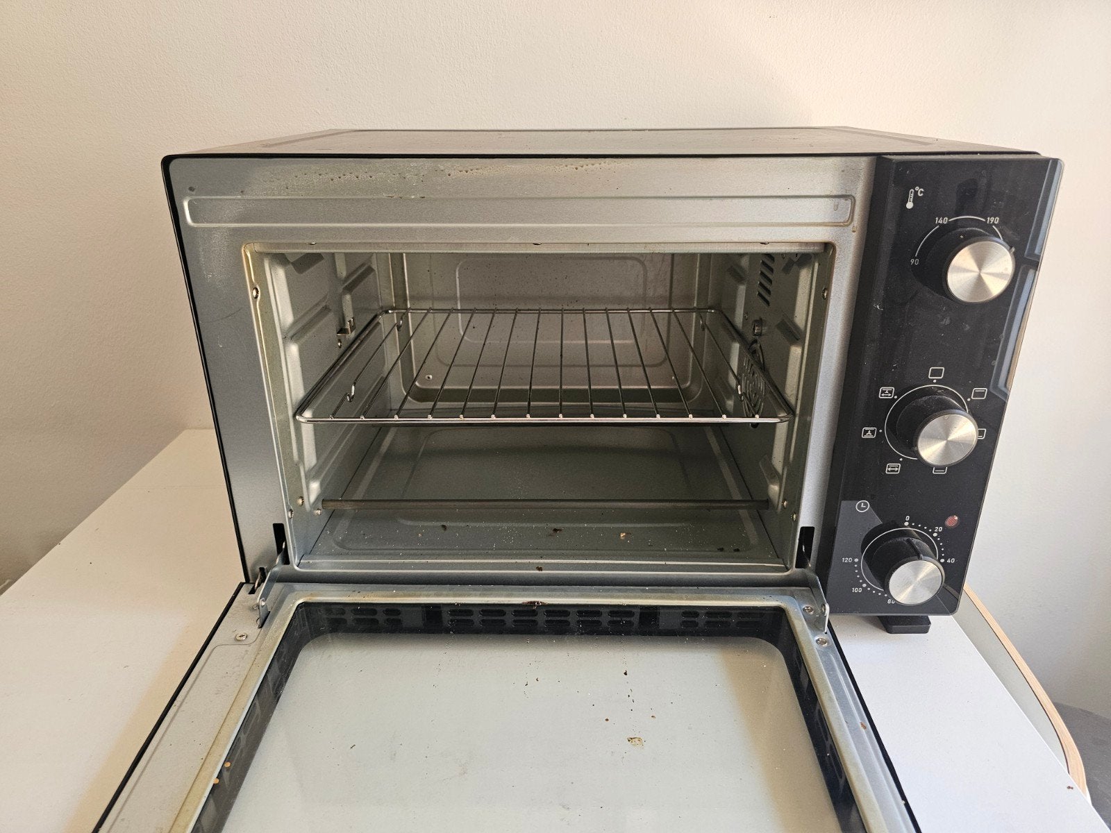 Four mobile Thomson THMO36, Elektronische apparatuur, Ovens, Ophalen, Vrijstaand, Mini-oven, Gebruikt