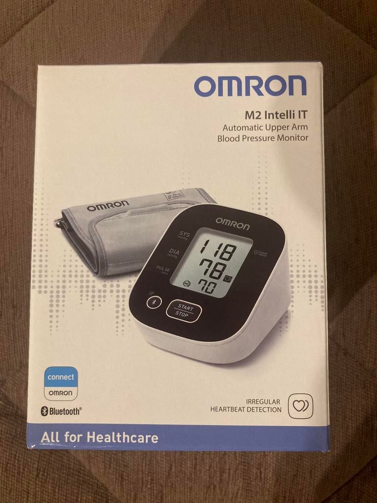 Omron bloeddrukmeter bluetooth smartphone, Diversen, Verpleegmiddelen, Ophalen, Zo goed als nieuw