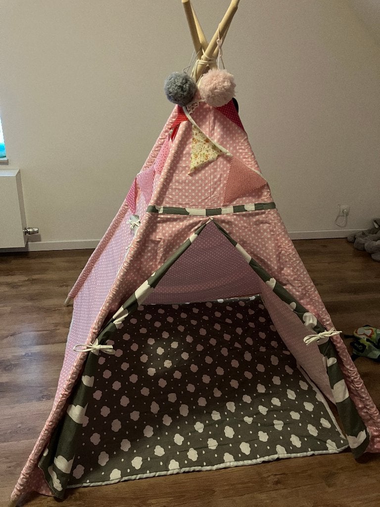 Tippy Tent met toebehoren, Ophalen, Zo goed als nieuw