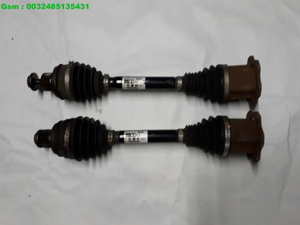 Audi A4 arbre de transmission A5 cardan a4 cardan a5 8K04072, AUDI AG, Auto-Union-Strasse 1
85045  Ingolstadt, DE, Audi, Utilisé