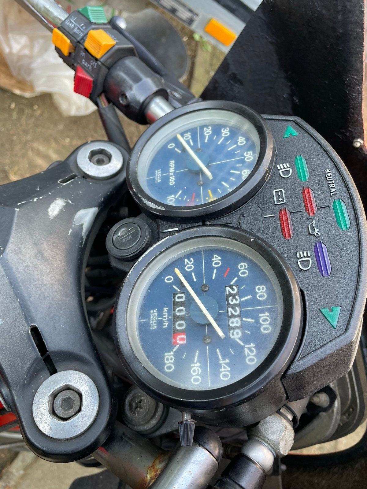 Te koop, Motoren, Cardan-aandrijving, 2 cilinders, Gebruikt, Super Sport
