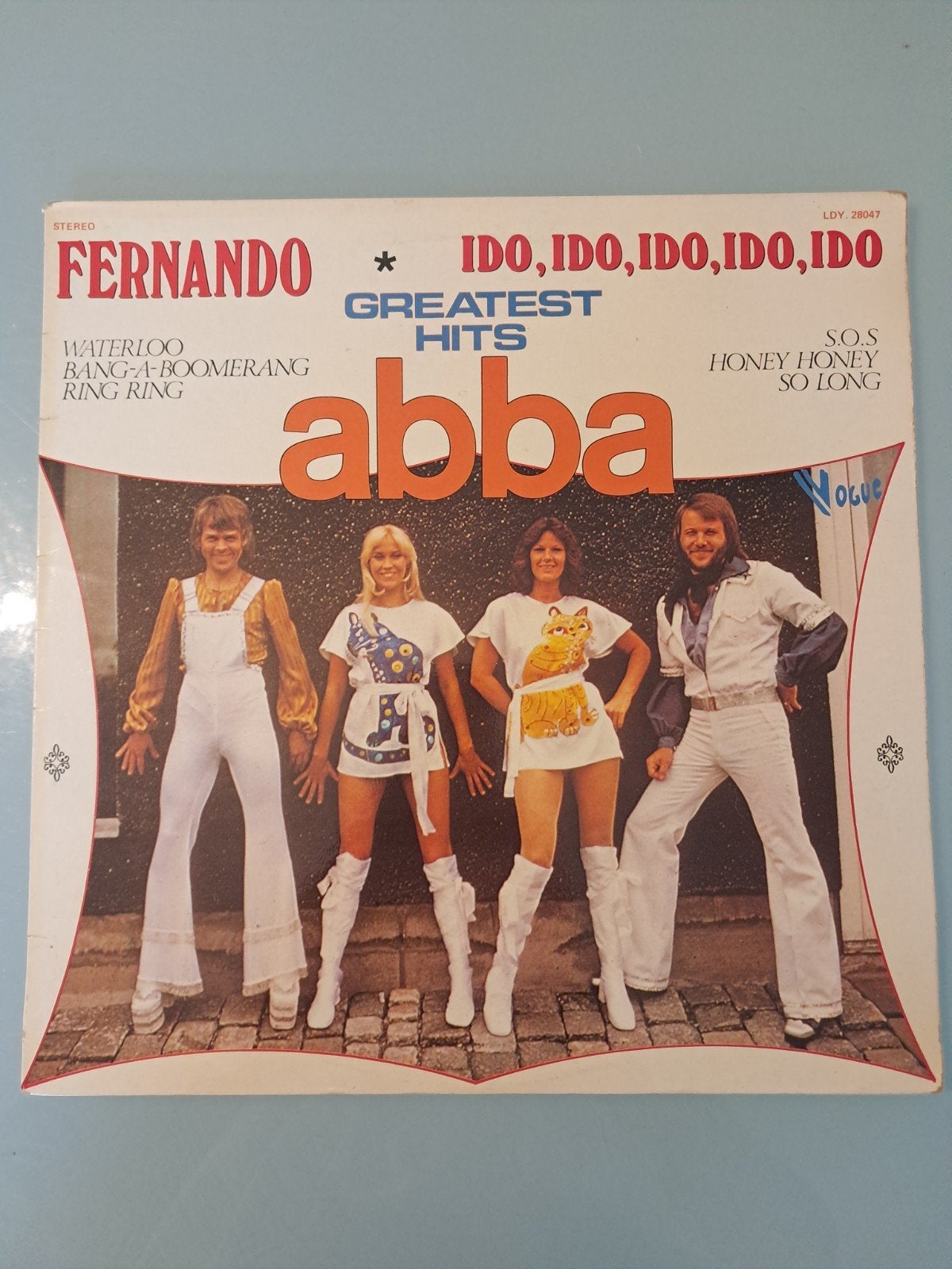 abba..greatest hits 1975 on vogue records, Enlèvement ou Envoi, Comme neuf