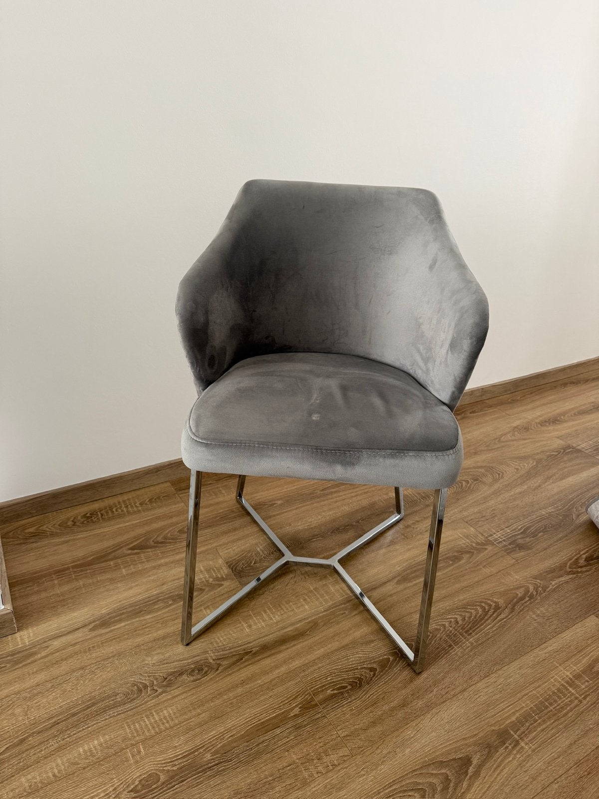 Lot de 6 chaises en velours gris capitonnées, Maison & Meubles, Chaises, Capitonnées, Gris, Comme neuf, Enlèvement