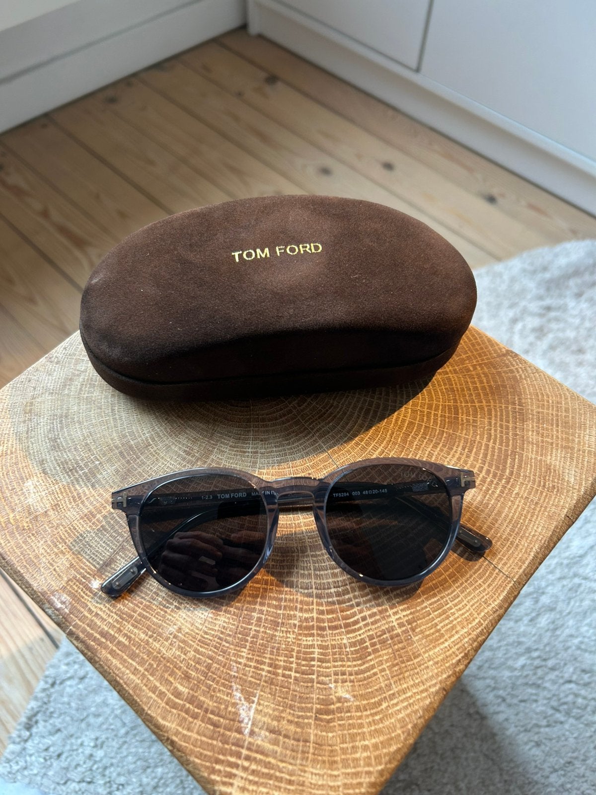 Lunettes de soleil Tom Ford, Autres marques, Gris, Comme neuf, Lunettes de soleil