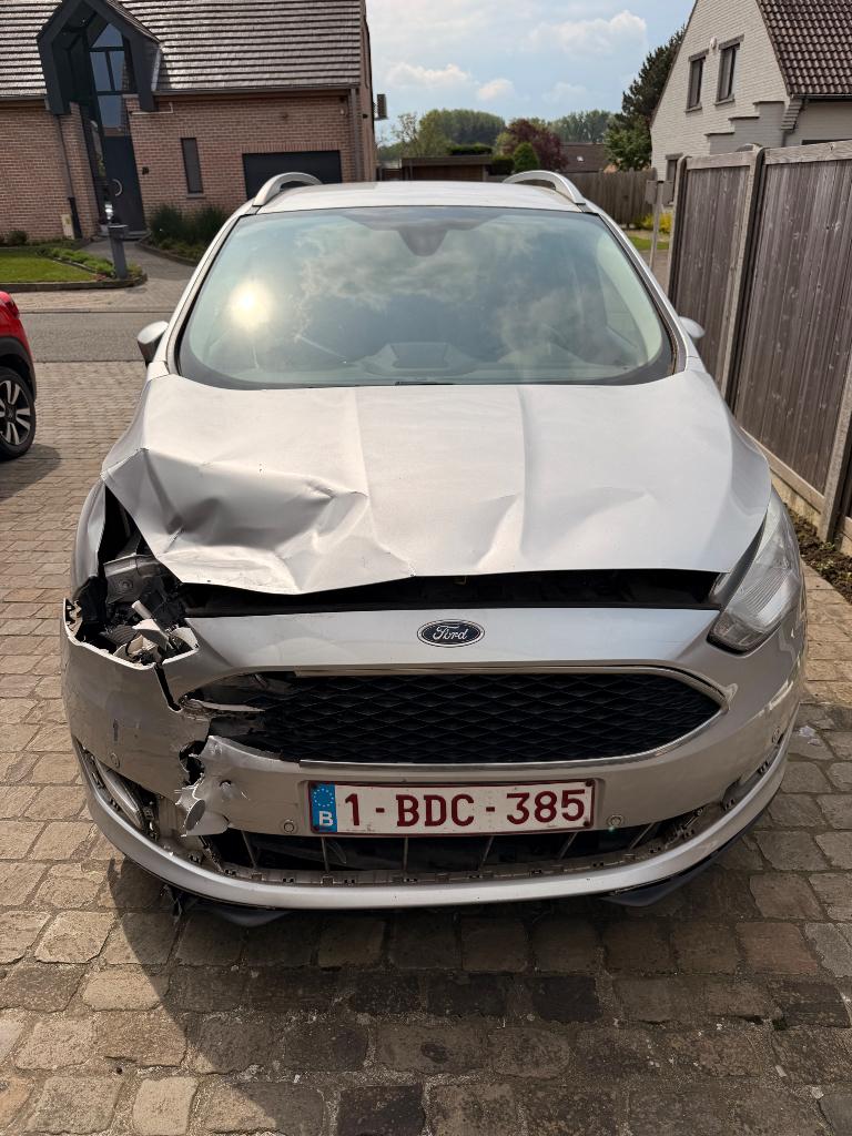 Ford C max ongeval, Auto's, Ford, Voorwielaandrijving, 7 zetels, Parkeersensor, Particulier