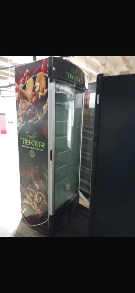 Te koop vriezer nieuwstaat px 500 eur tel 0494 43 17 25, Zakelijke goederen, Ophalen of Verzenden