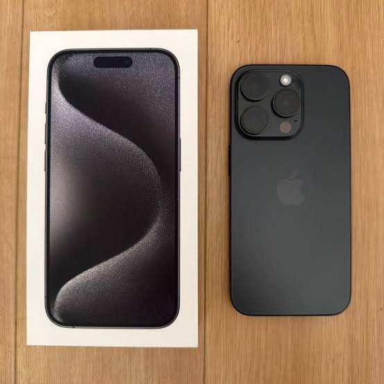 iPhone 15 Pro Max | Black | 256 GB, Télécoms, Téléphonie mobile | Apple iPhone, Enlèvement, Comme neuf, 256 GB, IPhone 15