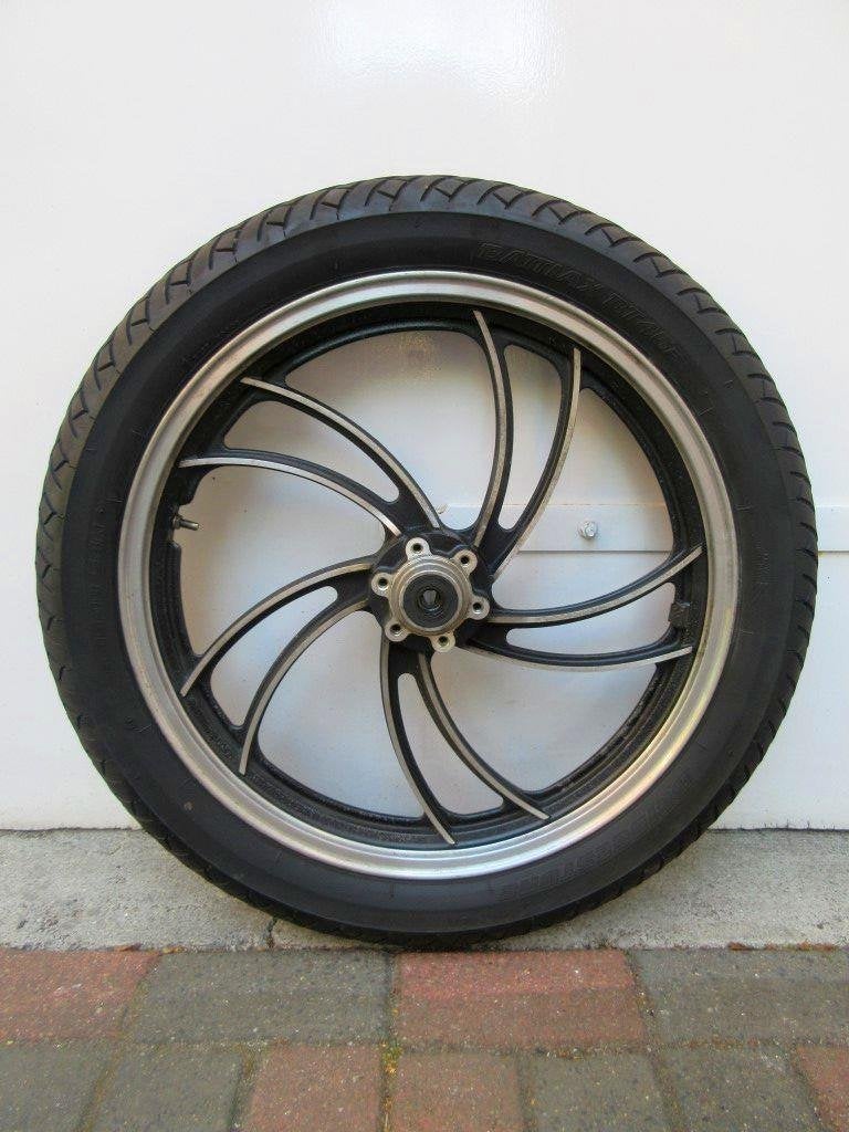 Yamaha XJ750 voorwiel XJ 750 voorvelg voor wiel front wheel, Ophalen of Verzenden, Gebruikt