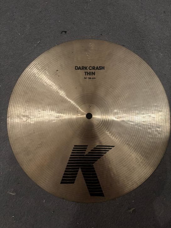 Zildjian 14” K Dark Thin crash zgan, Musique & Instruments, Batteries & Percussions, Enlèvement ou Envoi, Comme neuf