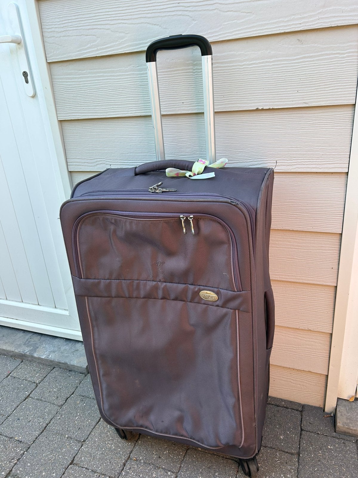 American Tourister - Reiskoffer, Handtassen en Accessoires, Koffers, Gebruikt, Zacht kunststof, 35 tot 45 cm, Wieltjes