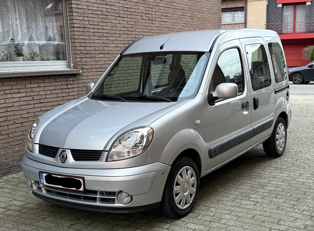 Rolstoelwagen, Autos, Argent ou Gris, 5 portes, 1180 kg, Kangoo