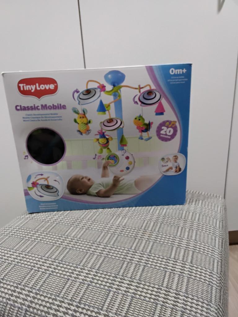Draaimolen voor kinderbedje of park, Enlèvement