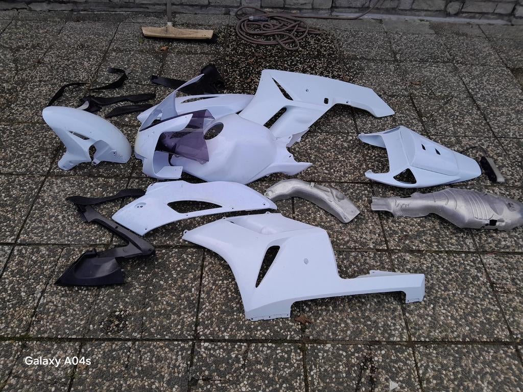 Cbr1000rr kappenset compleet 80e vaste prijs, Motoren, Motoren | Honda, Particulier