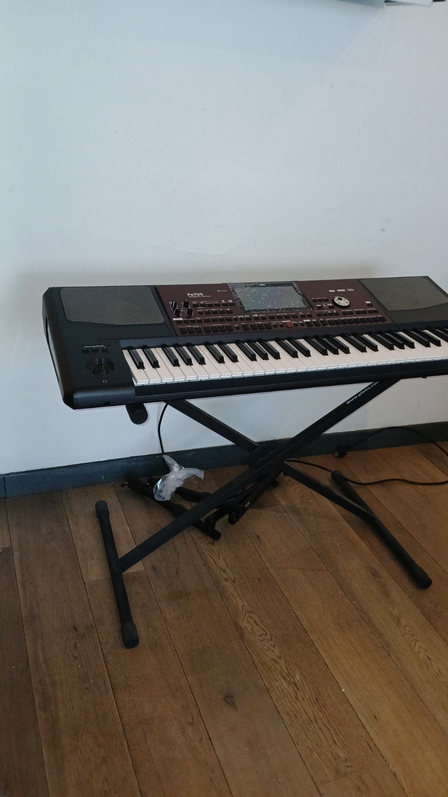 Korg pa700.    Als nieuw 1250 euro, Muziek en Instrumenten, Ophalen of Verzenden, Korg