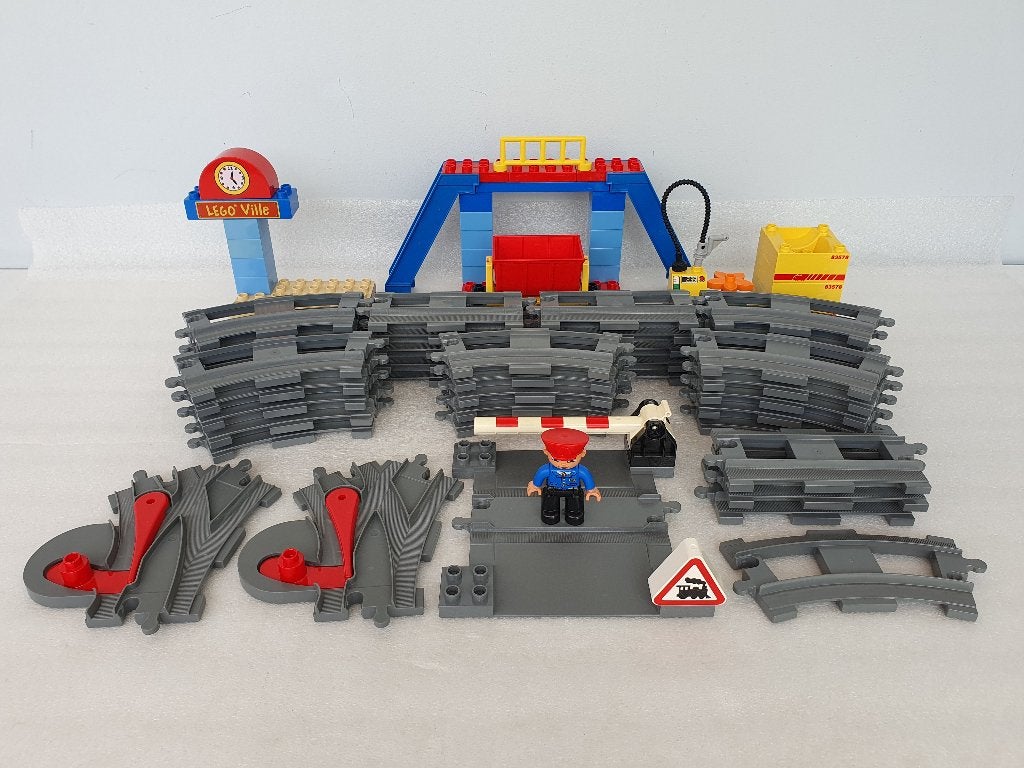 Lot Lego Duplo sporen (40+ onderdelen) en treinattributen, Enlèvement ou Envoi, Utilisé, Duplo