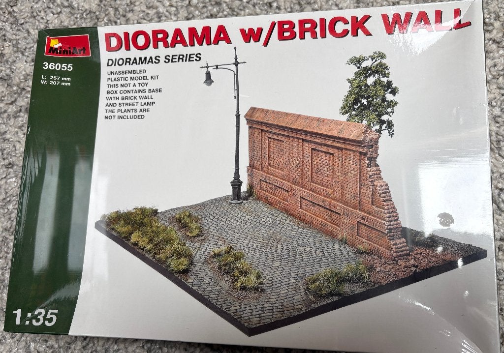 Miniart 36055 Diorama Brick Wall, Ophalen of Verzenden, Nieuw, 1:35 tot 1:50, Diorama