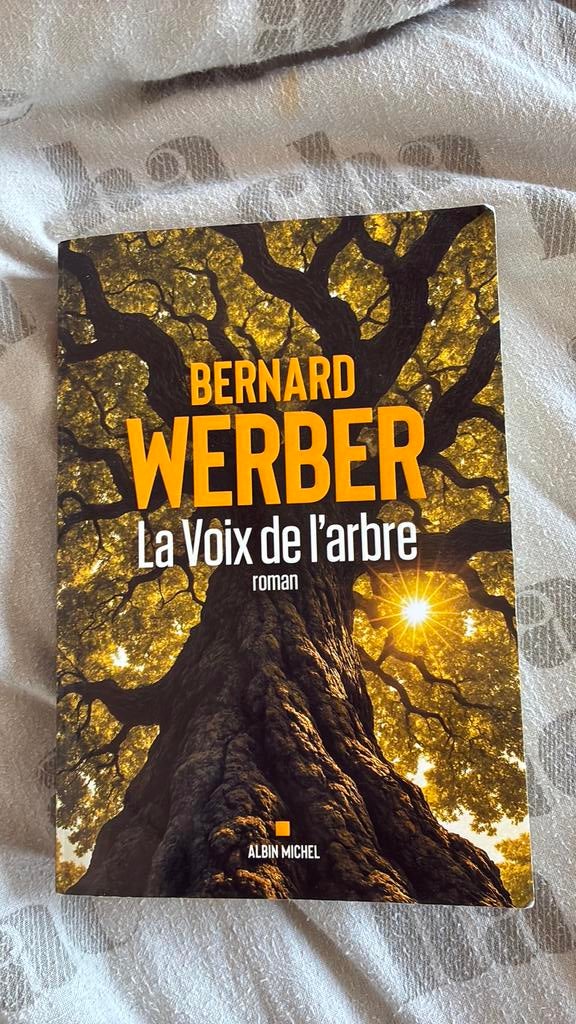 Bernard werber . La voix de l’arbre, Boeken, Ophalen of Verzenden, Zo goed als nieuw
