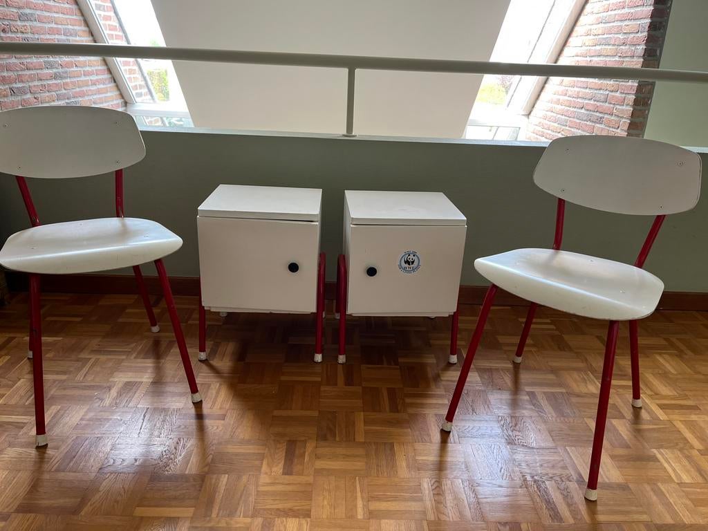 Vintage nachtkastjes en stoelen jaren 80, Ophalen, Gebruikt