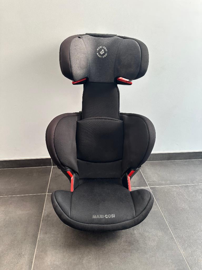 Maxi Cosi Rodifix AP authenthic black, Gebruikt, 15 t/m 36 kg, Verstelbare rugleuning, Ophalen of Verzenden