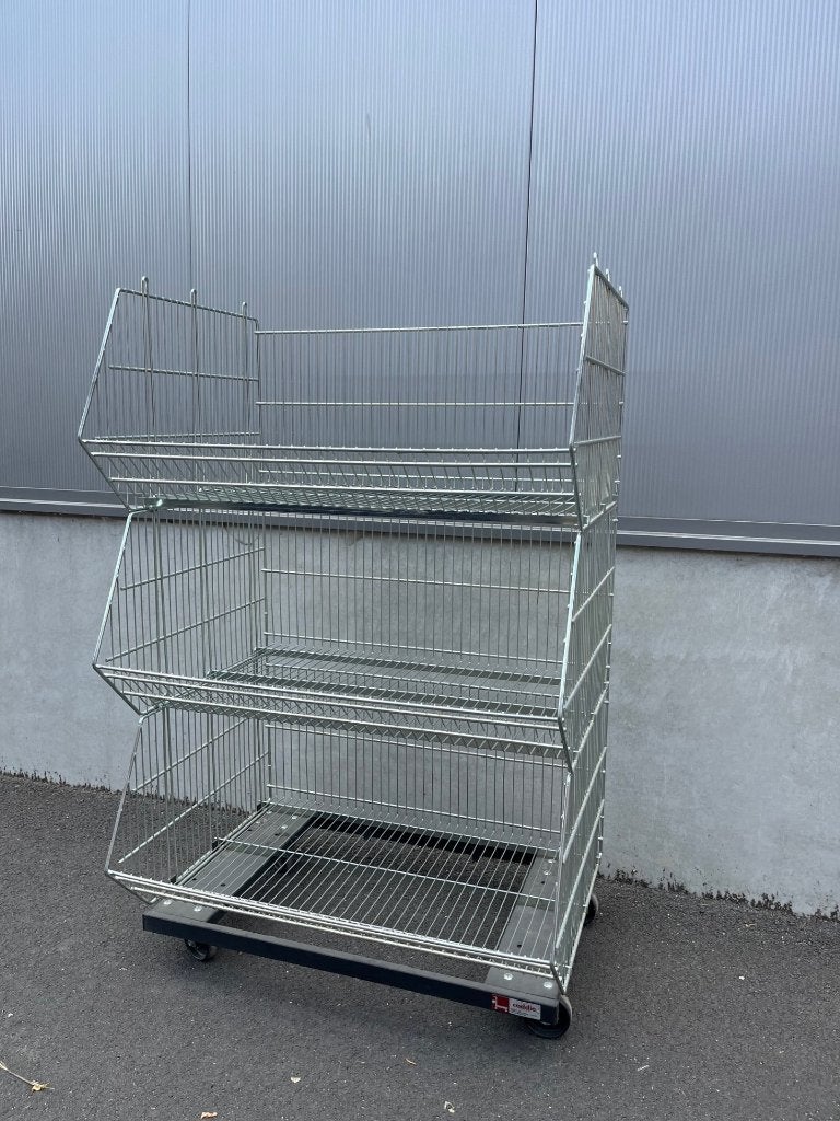 SET DRAADMANDEN OP WIELEN, Zakelijke goederen, Ophalen
