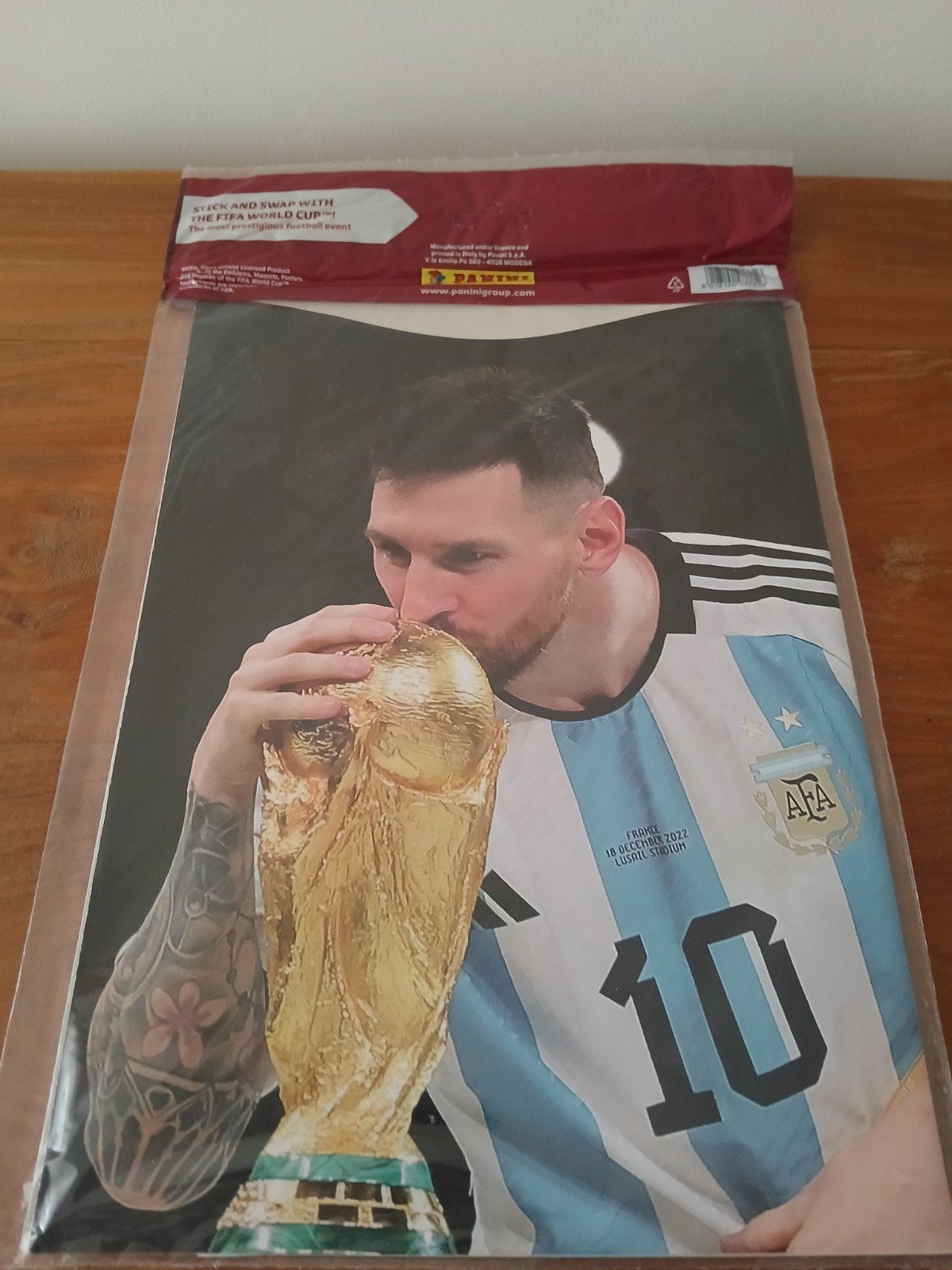 Panini megaposter messo +30 sticker Qatar 2022, Ophalen of Verzenden, Nieuw, Meerdere stickers