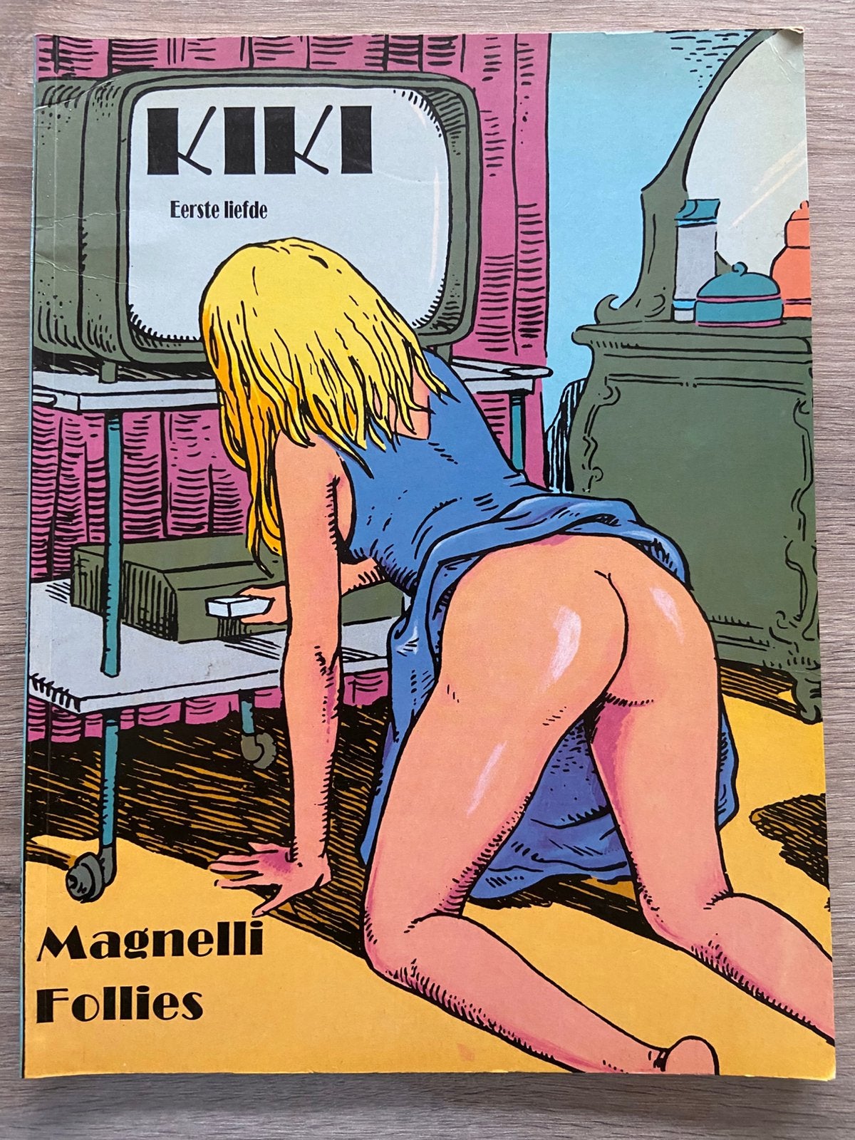 16 follies stripalbums, Meerdere stripboeken, Ophalen of Verzenden, Gelezen