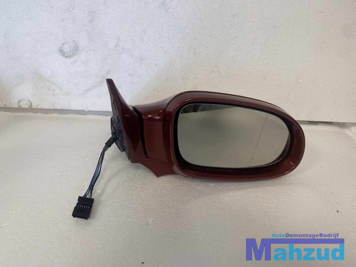 MERCEDES SLK R170 rechts spiegel rood 96-04 red mirror right, Gebruikt, Mercedes-Benz AG, Mercedes-Benz, Mercedesstrasse 120
70372  Stuttgart, DE