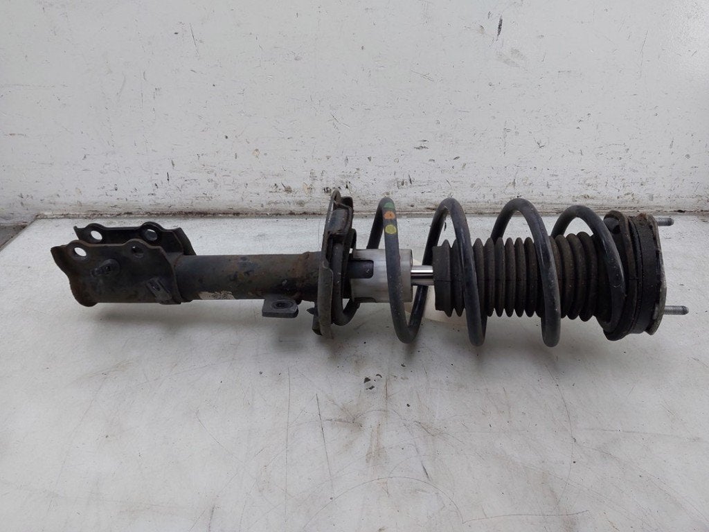 SCHOKBREKER LINKS VOOR Ford Fiesta 6 (JA8) (01-2008/01-2018), Gebruikt, Henry-Ford-Straße  1
50735  Köln, DE, Ford-Werke GmbH