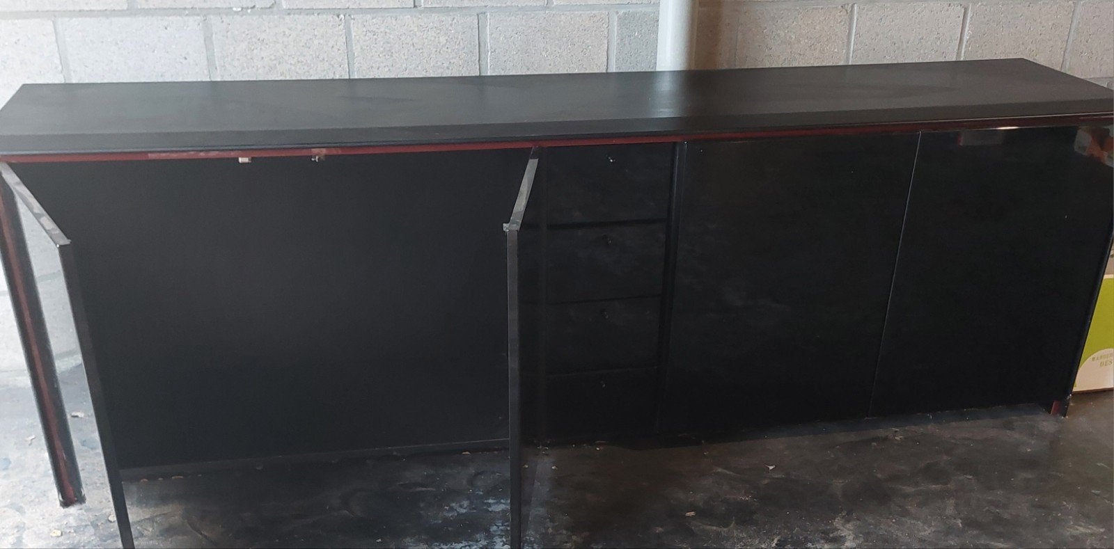 kast 240cm x 60 cm  GRATIS, Huis en Inrichting, Kasten | Kleerkasten, Ophalen